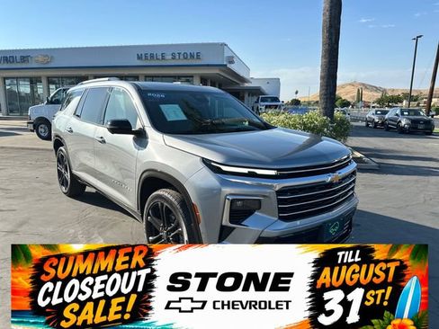 Certified 2026 Chevrolet Traverse High Country FWD image 1