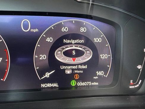 Used 2023 Honda Pilot Elite image 12