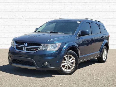 Used 2014 Dodge Journey SXT w/ Flexible Seating Group FWD image 1