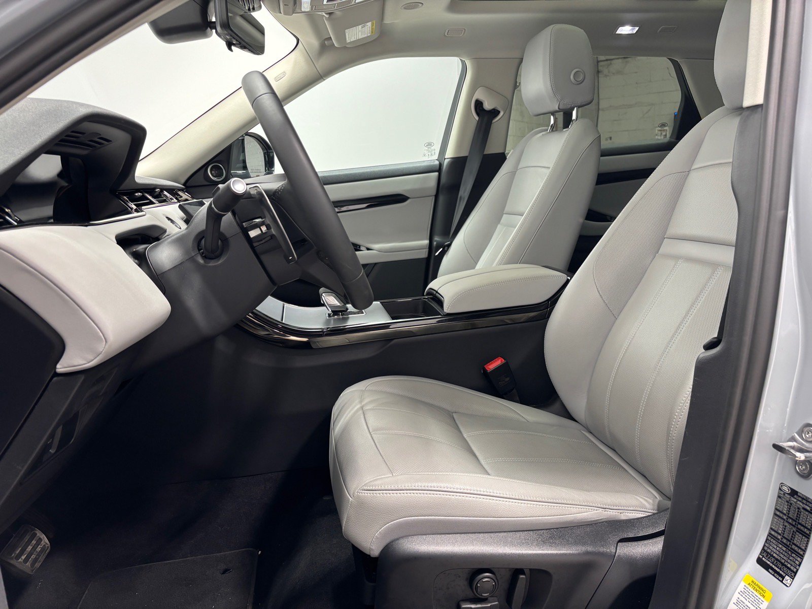 New 2024 Land Rover Range Rover Evoque S AWD/4WD image 22