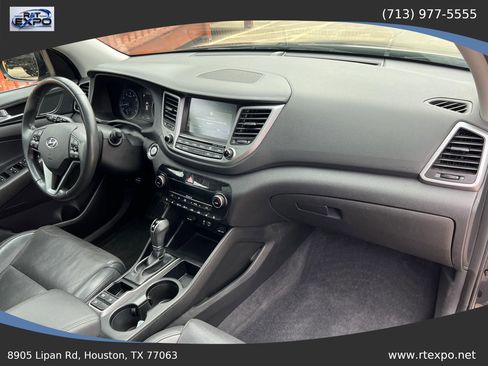 Used 2016 Hyundai Tucson Limited w/ Option Group 03 FWD image 34