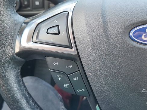 Used 2024 Ford Edge SEL AWD/4WD image 12