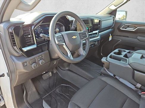 New 2026 Chevrolet Silverado 1500 LT image 3