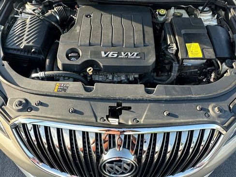Used 2014 Buick LaCrosse image 30