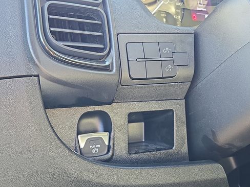 Used 2025 RAM ProMaster 2500 image 14