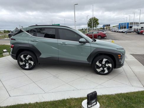 New 2026 Hyundai Kona Limited FWD image 6