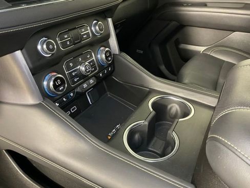 Used 2024 GMC Yukon SLT image 20
