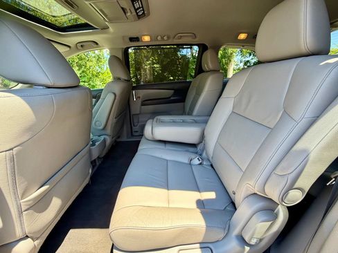 Used 2016 Honda Odyssey EX-L image 13