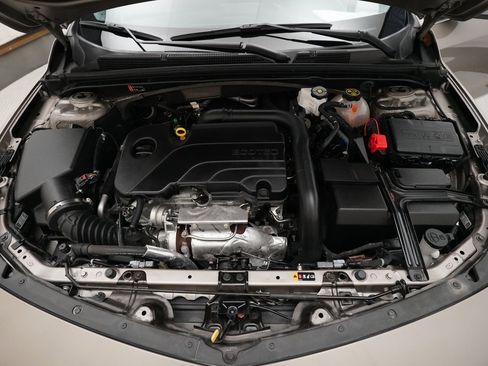 Used 2023 Chevrolet Malibu LT image 3