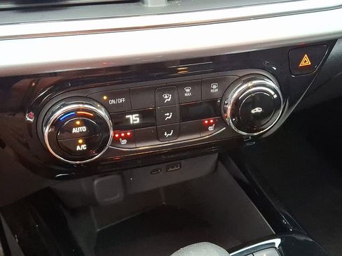 Used 2024 Chevrolet Trax LT w/ Driver Confidence Package image 15