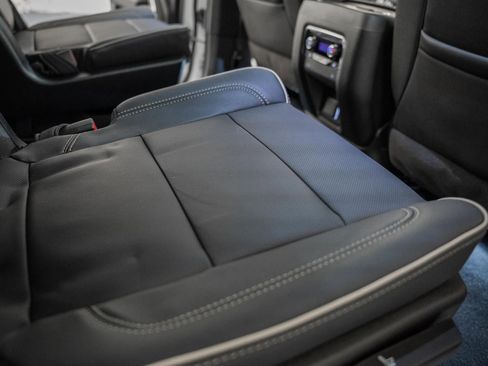 Used 2025 Chevrolet Tahoe Premier w/ Sun And Tow Package image 39