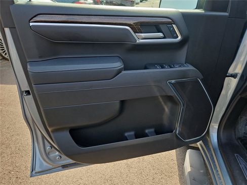 Used 2025 GMC Sierra 1500 Elevation AWD/4WD image 19