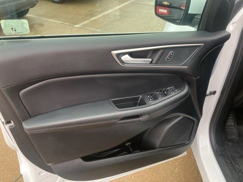 Used 2024 Ford Edge SEL image 10