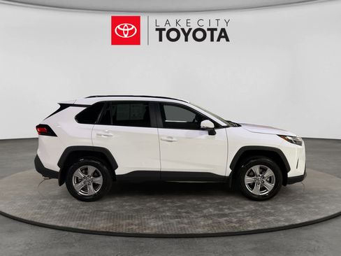 Used 2025 Toyota RAV4 XLE w/ Convenience Package FWD image 11