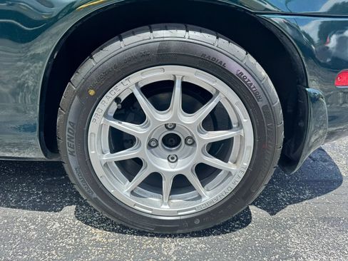 Used 1999 MAZDA MX-5 Miata RWD image 37