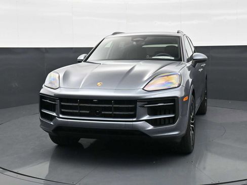 New 2026 Porsche Cayenne AWD/4WD image 28