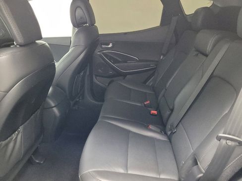Used 2018 Hyundai Santa Fe Sport FWD image 18
