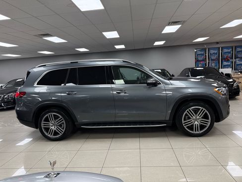 Used 2020 Mercedes-Benz GLS 450 4MATIC image 3