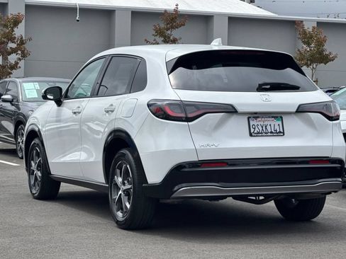 Certified 2025 Honda HR-V EX-L image 6