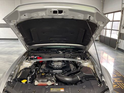 Used 2013 Ford Mustang GT Premium image 45