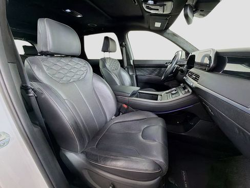 Used 2021 Hyundai Palisade Calligraphy FWD image 32