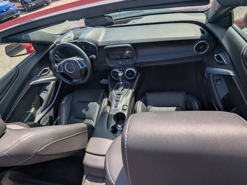 Used 2017 Chevrolet Camaro LT RWD image 24