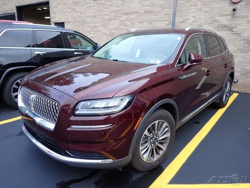 Used 2022 Lincoln Nautilus AWD w/ Premium Package image 1