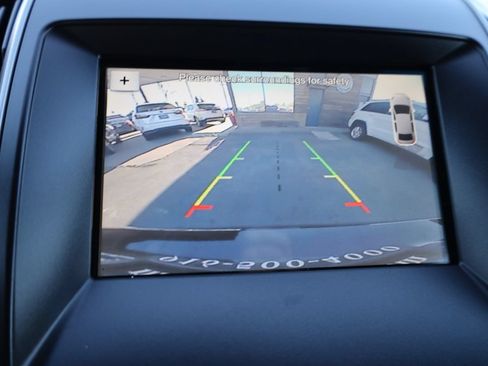 Used 2018 Ford Edge SEL FWD image 31