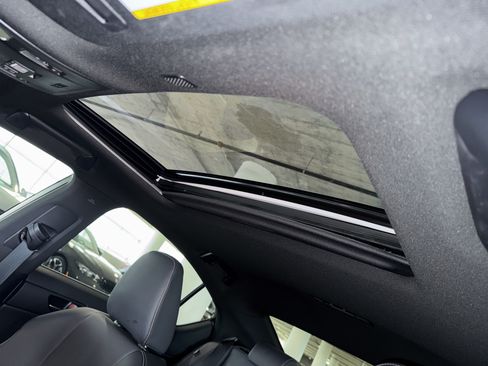 Used 2025 Lexus IS 350 F Sport RWD image 33