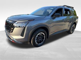 New 2026 Nissan Pathfinder Rock Creek AWD/4WD video 3