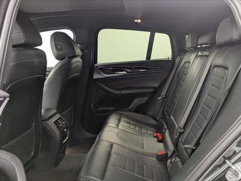 Used 2019 BMW X4 xDrive30i w/ Executive Package image 17