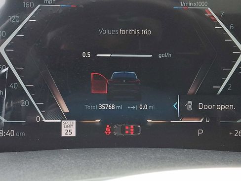 Certified 2024 BMW X6 xDrive40i w/ Executive Package image 21