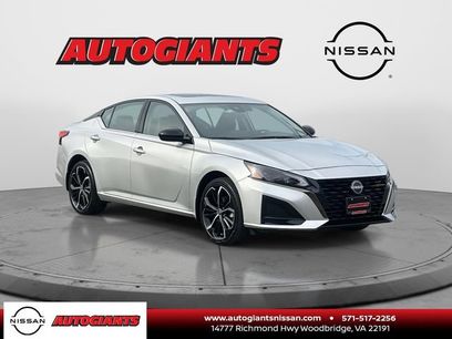 Used 2023 Nissan Altima 2.5 SR w/ SR Premium Package