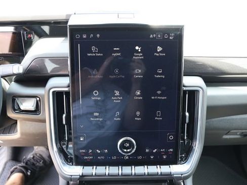 New 2026 GMC Yukon XL Elevation w/ Elevation Premium Package RWD image 21