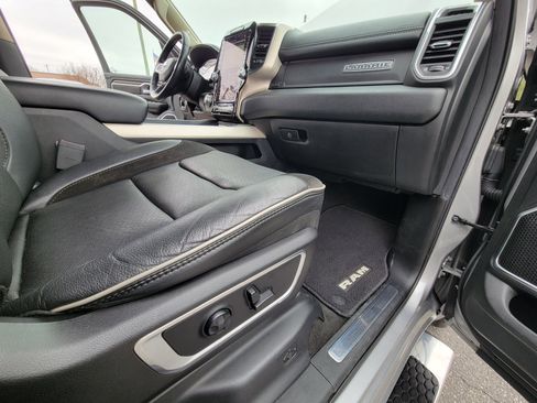 Used 2019 RAM 1500 Laramie w/ Trailer Tow Group image 51