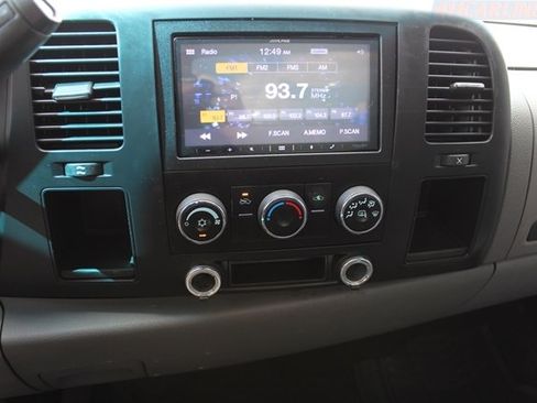 Used 2008 Chevrolet Silverado 1500 W/T w/ Towing Package AWD/4WD image 12