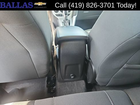 Used 2012 Ford Focus SE FWD image 20