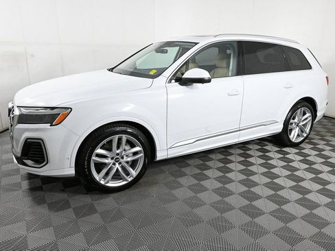 New 2025 Audi Q7 3.0T Premium Plus image 29