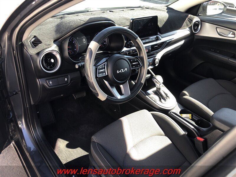 Used 2024 Kia Forte LXS FWD image 10
