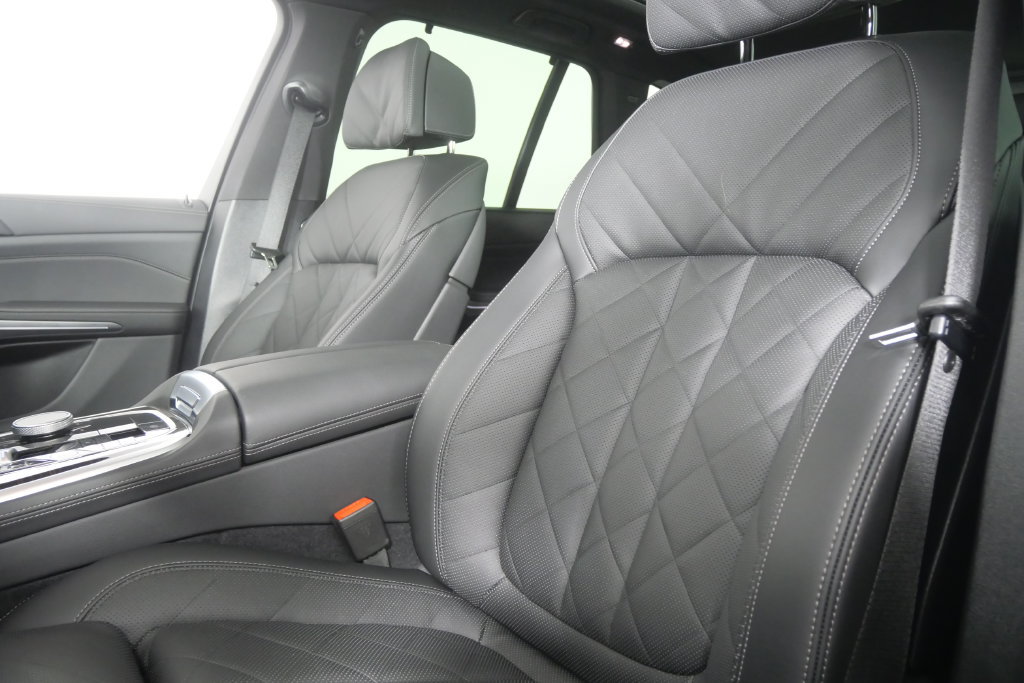 Certified 2026 BMW X5 xDrive40i AWD/4WD image 11