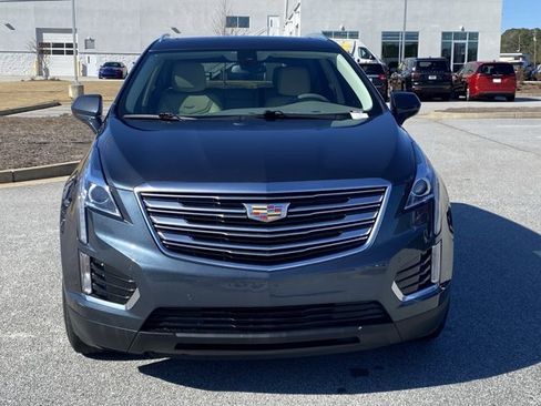 Used 2019 Cadillac XT5 Luxury image 2