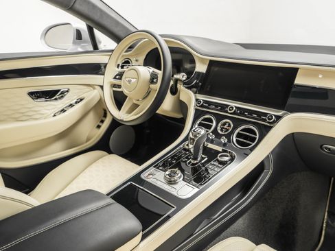 Used 2025 Bentley Continental GT Speed AWD/4WD image 27