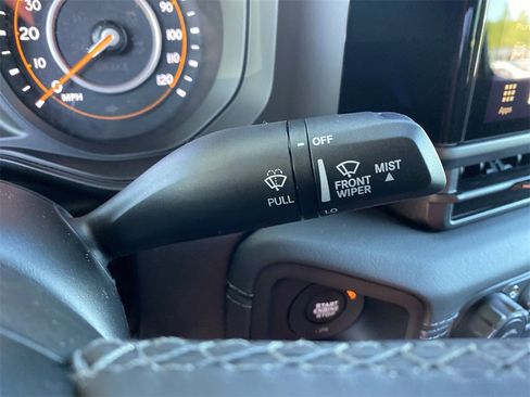 New 2025 Jeep Gladiator Rubicon w/ Convenience Group image 22