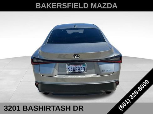 Used 2022 Lexus IS 300 RWD image 4