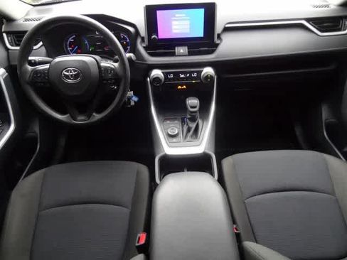 Certified 2024 Toyota RAV4 LE AWD/4WD image 10