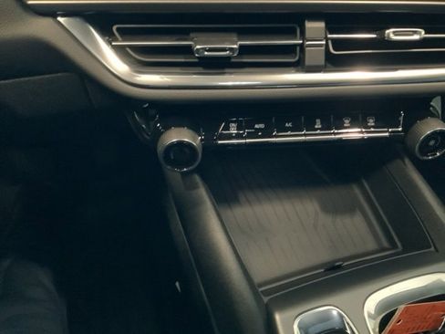 New 2026 Chevrolet Equinox EV LT w/ Comfort Package image 36