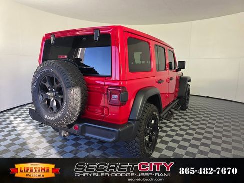 Used 2021 Jeep Wrangler Unlimited Sport image 7