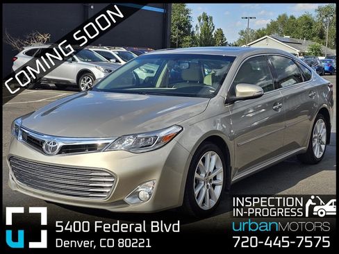 Used 2013 Toyota Avalon XLE Touring FWD image 1