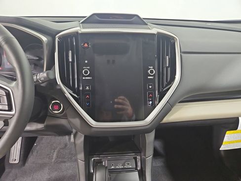 New 2026 Subaru Ascent Limited image 18