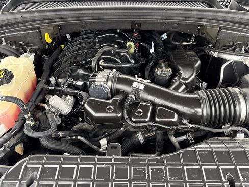 Used 2022 Jeep Grand Cherokee L Limited AWD/4WD image 14
